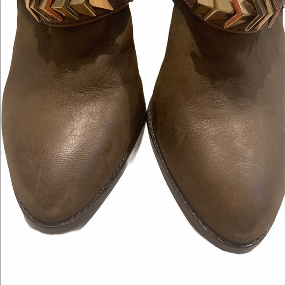 Gianni Bini Derryn Booties, Sz 10 - Picture 8 of 10